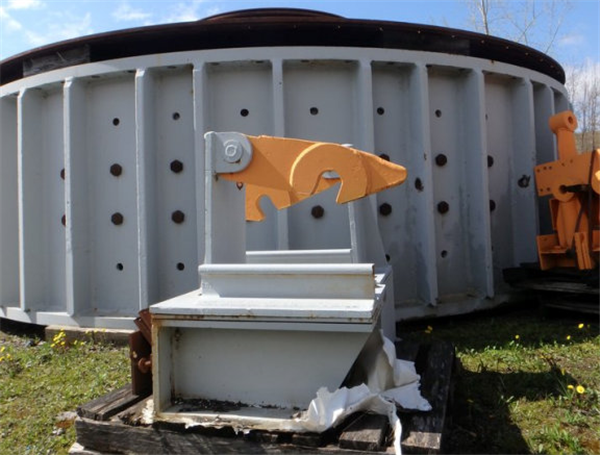 Aerofall 17' X 5' (5.2m X 1.5m) Sag Mill)